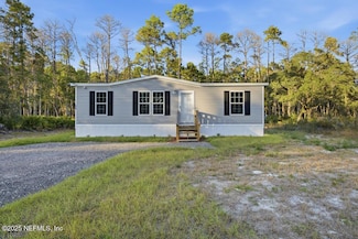 520 Hickory Nut Trail, Satsuma, FL 32189