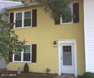 9528 Mooregate Ct, Lorton, VA 22079
