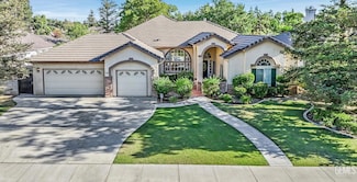 10509 Salisbury Dr, Bakersfield, CA 93311