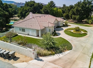 15357 Iron Canyon Rd, Santa Clarita, CA 91387