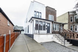 445 E 46th St, Brooklyn, NY 11203