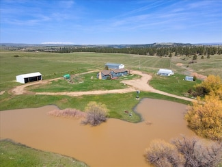170 McNaley Rd, Columbus, MT 59019