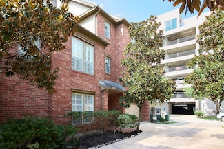 918 Cohn St, Houston, TX 77007