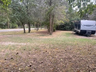 81 Old Shawnee Trail Dr, Gordonville, TX 76245