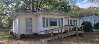 122 Avondale Rd, Anderson, SC 29624