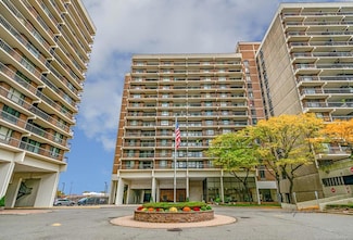 152-18 Union Turnpike E Unit 1 P, Flushing, NY 11367