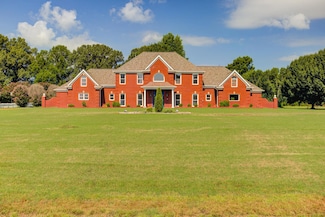 4839 Mayfield Rd W, Collierville, TN 38017