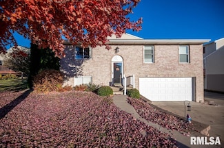 2100 S 2nd Ave Unit 2100, Morton, IL 61550