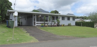 554 Ulumawao St, Kailua, HI 96734
