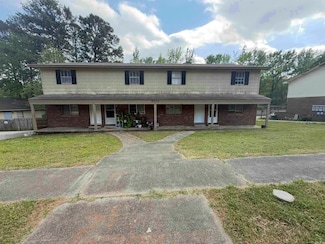 8905 Morris Manor Dr, Little Rock, AR 72204
