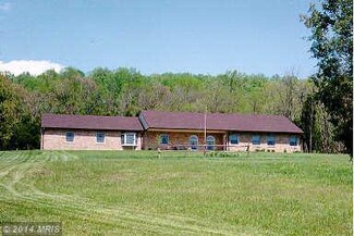 18810 Burnside Bridge Rd, Sharpsburg, MD 21782