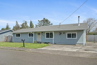 605 Cottonwood Ave, Tillamook, OR 97141