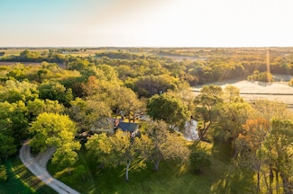 18409 Harveyville Rd, Harveyville, KS 66431