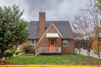 6553 Roosevelt Ave, Charleston, WV 25304