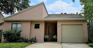 31 Peachtree Place, Boynton Beach, FL 33436