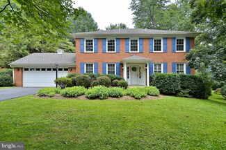 8912 Edgewood Dr, Gaithersburg, MD 20877