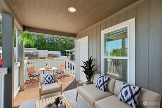 1200 Lincoln St Unit 121, Bellingham, WA 98229
