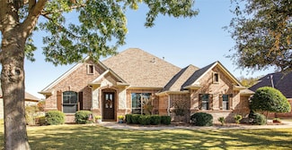 818 N Tejas Dr, Sanger, TX 76266