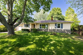 760 Beach Ave, Rochester, NY 14612