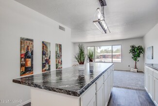 5772 E Seneca St, Tucson, AZ 85712