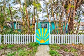 256 144th Ave, Madeira Beach, FL 33708