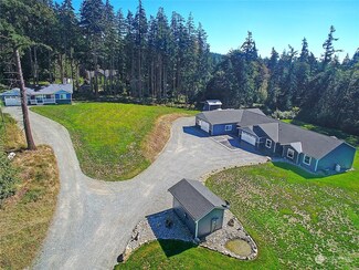 130 E Dry Lake Rd, Camano, WA 98282