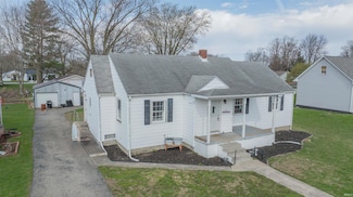 212 N State St, Francesville, IN 47946