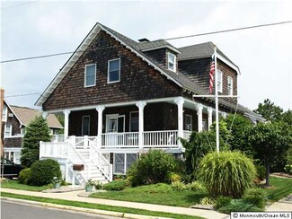 40 Harris St, Bay Head, NJ 08742