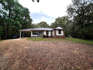 368 Rolling Oaks Dr, Malvern, AR 72104