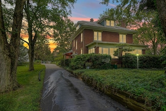 1295 Cedar Hill Rd NW, Canal Winchester, OH 43110