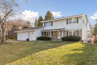 3112 Hilldale Ave NE, Saint Anthony, MN 55418