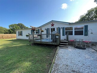 3715 E Broadlands Ave, Terre Haute, IN 47805