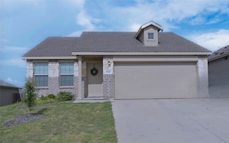 8421 Fawn Creek Dr, Fort Worth, TX 76123