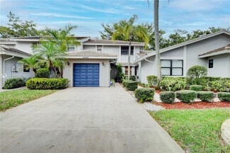 3281 Lakeshore Dr, Deerfield Beach, FL 33442