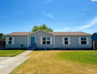 2516 E Alvina St, Pasco, WA 99301