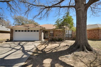 1839 Westcrest Dr, Arlington, TX 76013