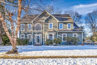 9 Nipmuck Dr, Westborough, MA 01581