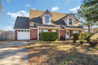 1402 Camellia Dr Unit A, Bentonville, AR 72712