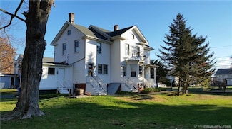 77 Chapel St, Wallingford, CT 06492