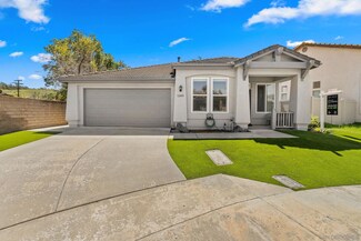 12485 Whispering Tree Ln, Poway, CA 92064