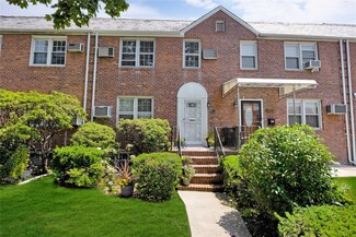 7331 174th St, Fresh Meadows, NY 11366