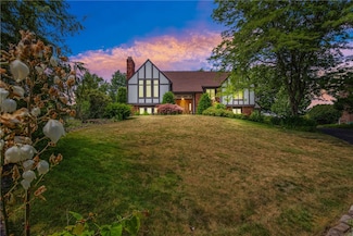 122 Cambridge Place, Somerset, PA 15501