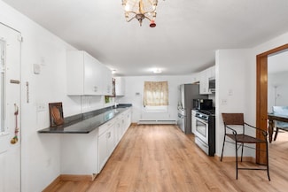 99 Pierce St, Hyde Park, MA 02136