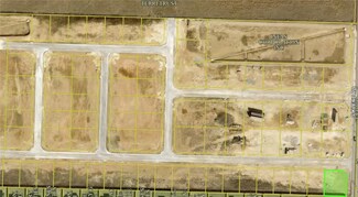 805 Klenc Rd, Tontitown, AR 72762