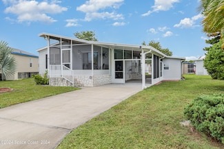 296 Charm Ct NE, Palm Bay, FL 32907