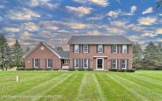 8505 W Willow Hwy, Grand Ledge, MI 48837
