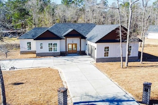 232 Ole Maple St, Loris, SC 29569
