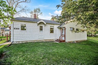 5301 E County Line N, Saint Paul, MN 55110