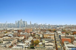 500 Central Ave Unit 1605, Union City, NJ 07087