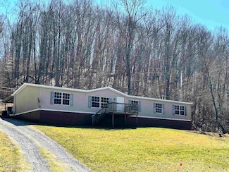 10384 Morgantown Pike, Philippi, WV 26416